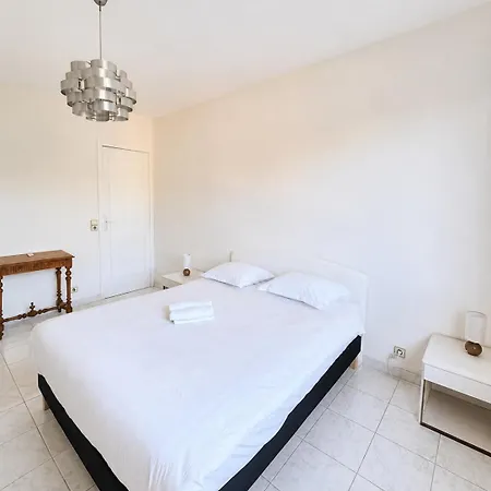 Apartmán Independant Avec Piscine 6 Pers Eurexpo & Groupama